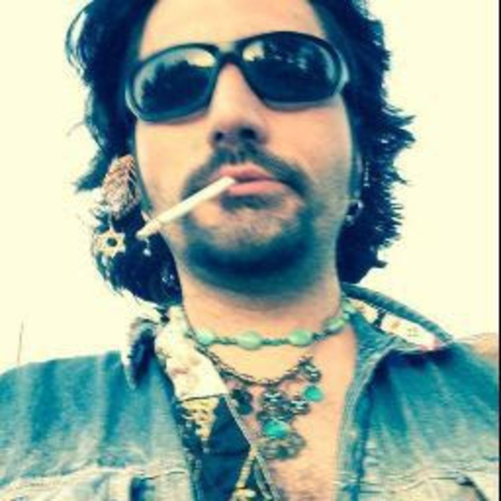 Meet your Posher, Tomer